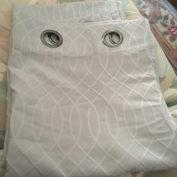 🆕 Wamsutta® 63” Grommet Blackout Curtain Panel, NWOP - Picture 9 of 9